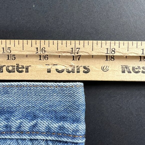Y2K Levi's Jeans Mens 34x28* 560 Loose Tapered Blue Faded Cotton Denim Tag 34x30 - Picture 16 of 16